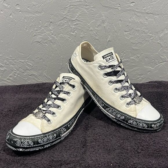 🔥🔥 Converse X Miley Cyrus Colab “RARE” Black White Sneakers Women Sz 8.5 - GUC - Picture 1 of 13